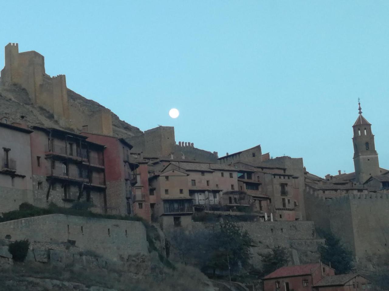 Ferienwohnung El Torreon Del Adarve Albarracín Exterior foto